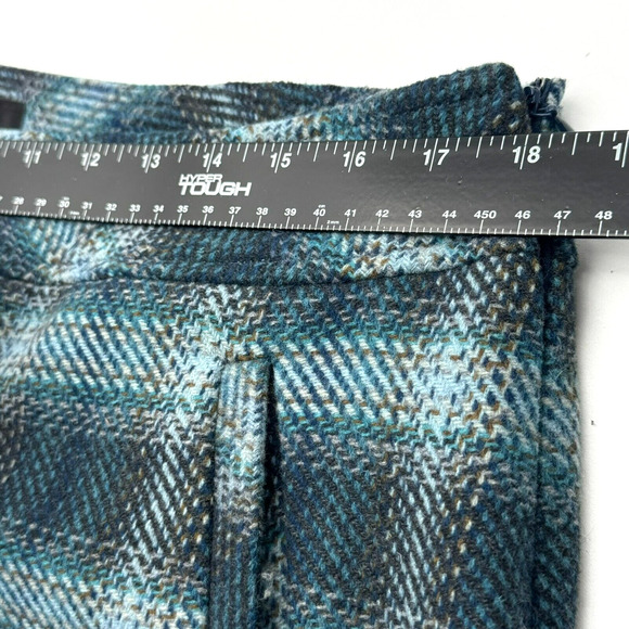 TALBOTS Women's 12 Blue Plaid Wool Skirt Pockets‎ Lined Side Zip Preppy Academic - Picture 6 of 7